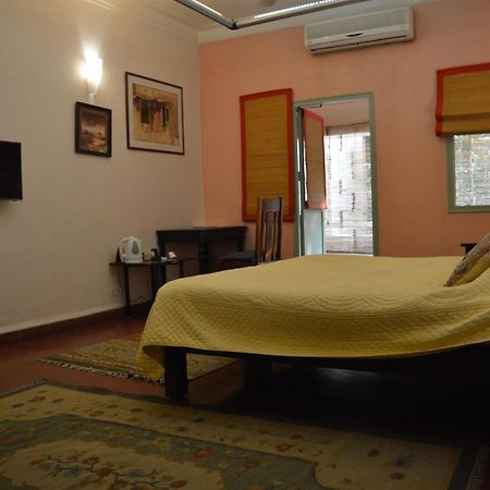 G 49 Bed & Breakfast Nueva Delhi Exterior foto