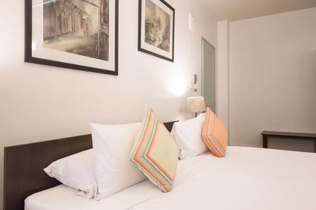 G 49 Bed & Breakfast Nueva Delhi Exterior foto