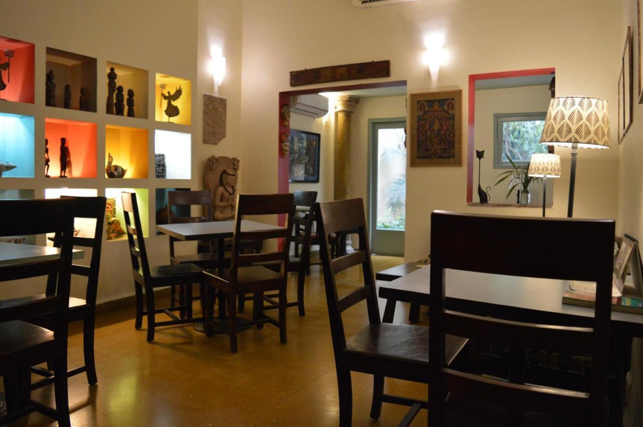 G 49 Bed & Breakfast Nueva Delhi Exterior foto